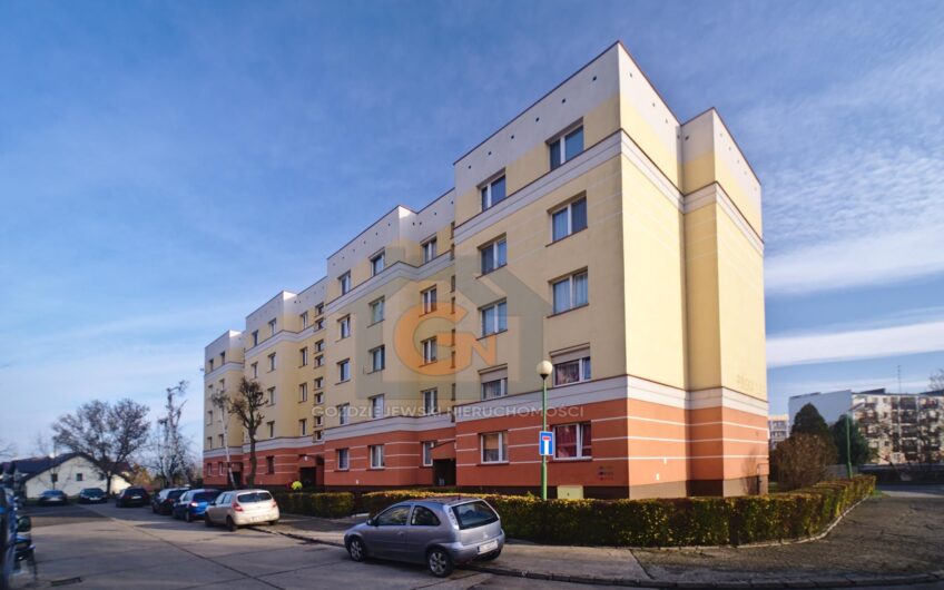 Oferuję na sprzedaż 2 pokojowe mieszkanie w Legnicy ul Pińska